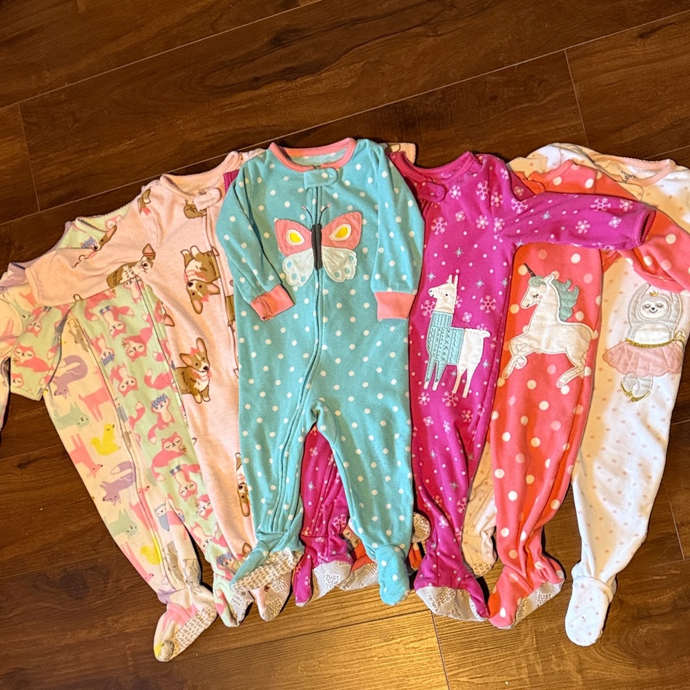 12 Month Girls Pajamas (7 total)
